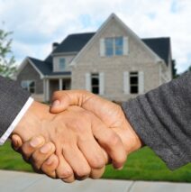 Czy warto korzystać z usług pośredników nieruchomości?